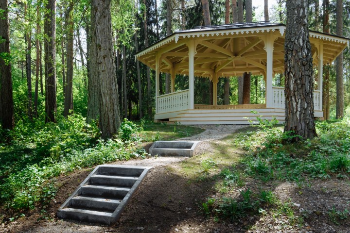 Wooden Arbour &amp; Apple Garden